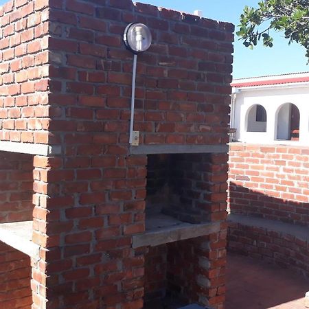 Oom Piet Accommodation Gansbaai Exterior foto