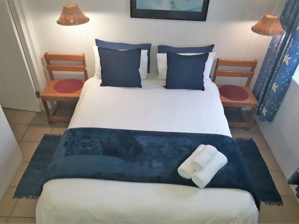 Oom Piet Accommodation Gansbaai Exterior foto